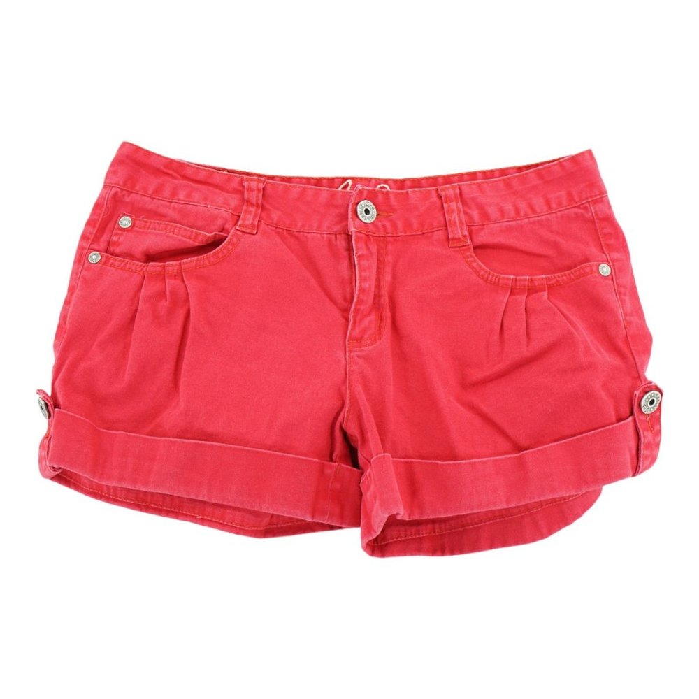 C7P Chip and Pepper Production Juniors' Size 11 Red Denim Bermuda